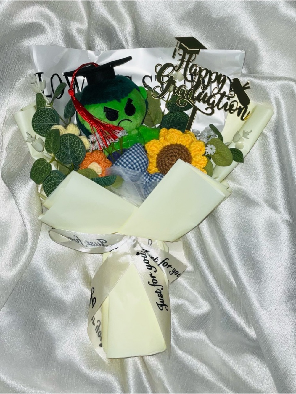 Marvel Green Hulk graduation Plush Bouquet